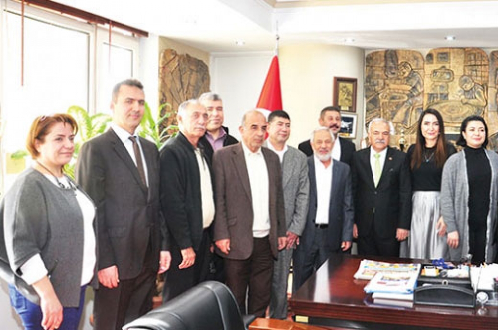 Mehmed G&uuml;veloğlu, Nihat S&ouml;z&uuml;tek'i ziyaret etti.