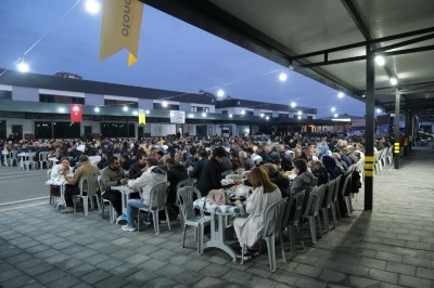 Galericiler Odası Başkanı Mehmed G&uuml;veloğlu&rsquo;ndan 1100 Kişilik İftar Daveti